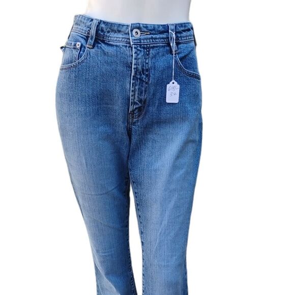 619132....Express Jeans Bootcut Size 7/8, 29"W, 30" Inseam 10"Rise - Picture 1 of 6